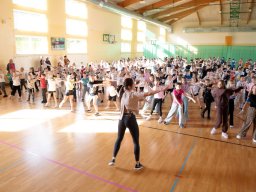 be active-8